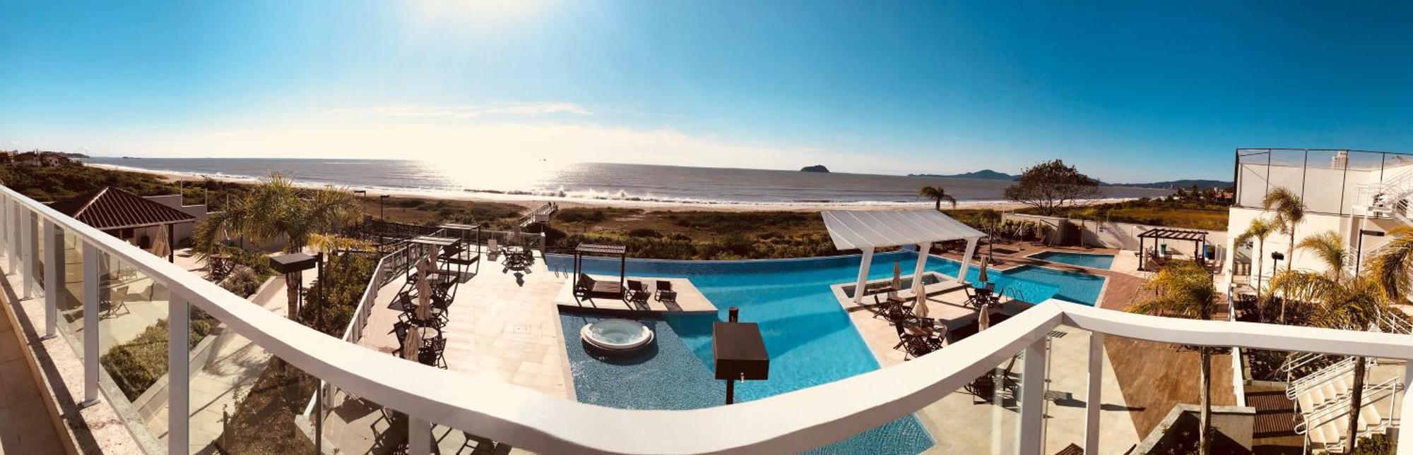 Bali Beach Home Club Rogga Beira Mar - Balneario Picarras Exterior photo